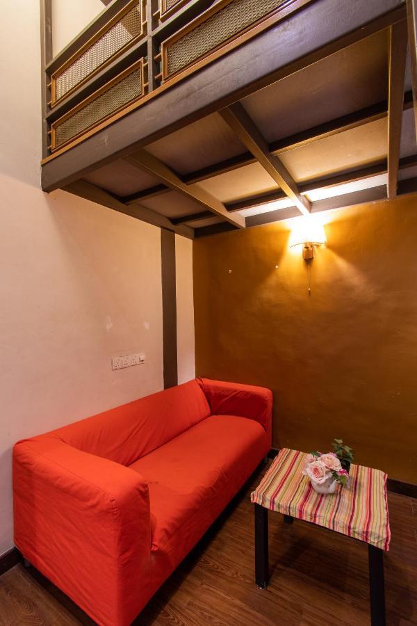 Travel Hub Highstreet Hostel Kuala Lumpur Exterior photo