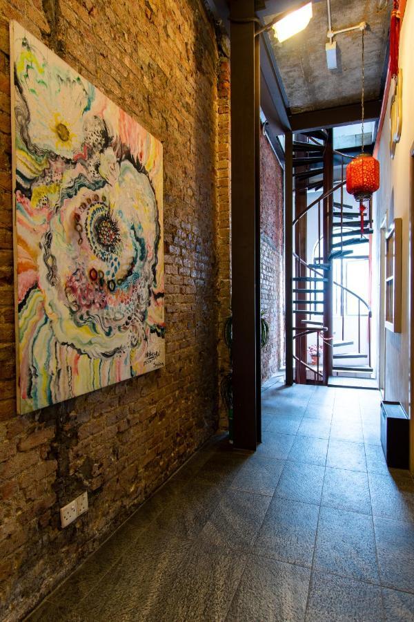 Travel Hub Highstreet Hostel Kuala Lumpur Exterior photo