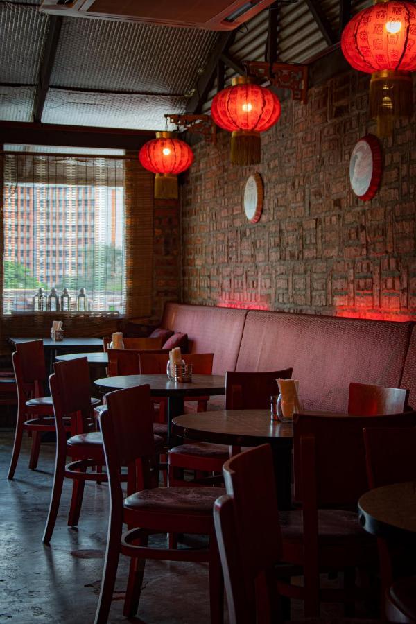Travel Hub Highstreet Hostel Kuala Lumpur Exterior photo